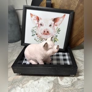 Pig themed farmhouse decor